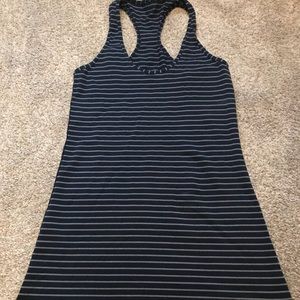Lululemon cool racerback tank - size 8.